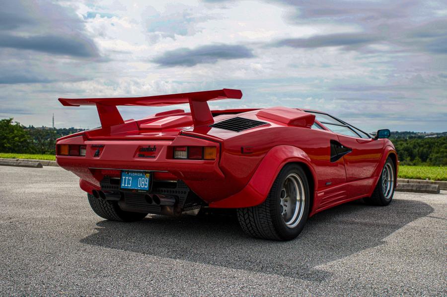  Lamborghini Countach LP5000 S Quattrovalvole 1988 года  (фото 20 из 146)